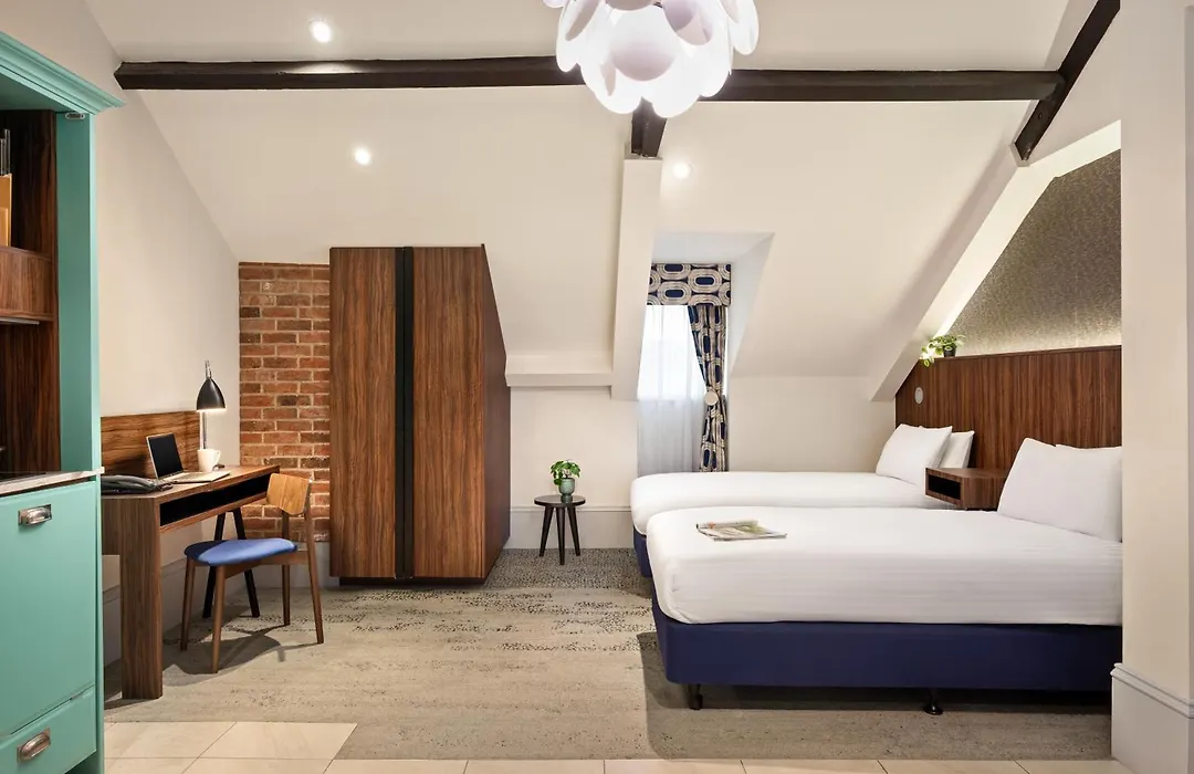 91 Aparthotel Jesmond Road-1
